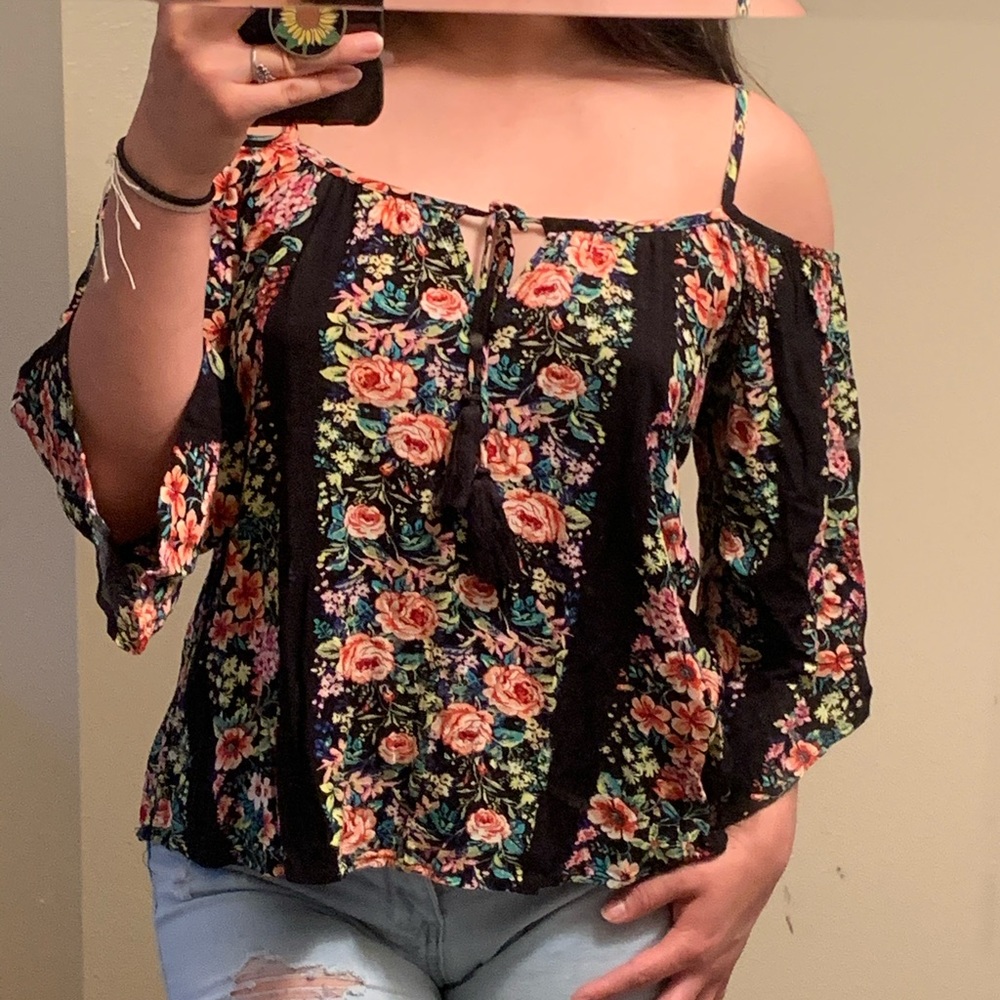 Lola grace flower print black flowy top